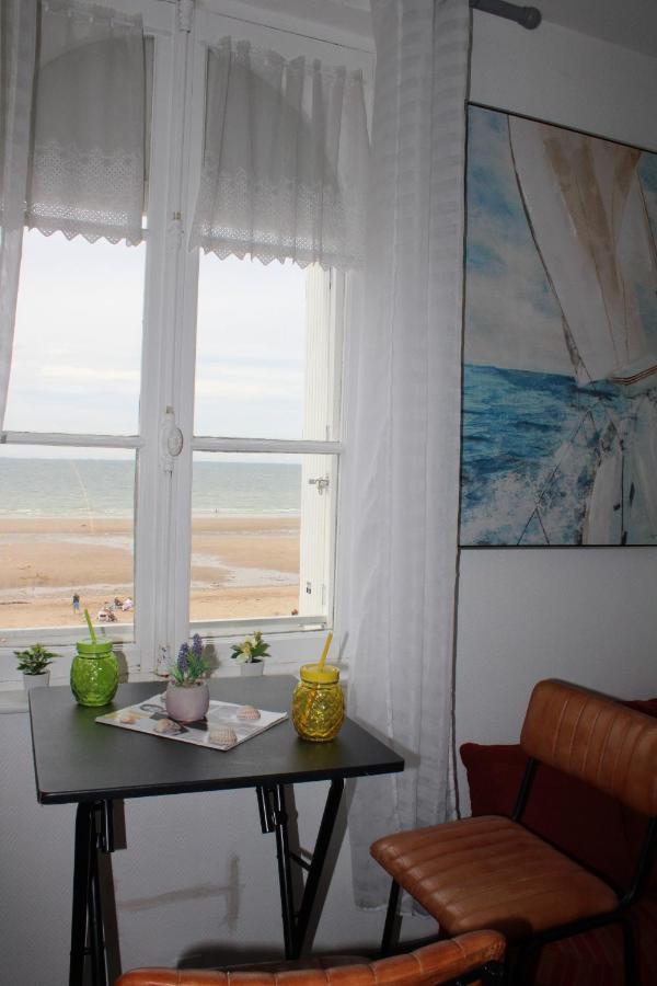 Au Paradis De La Mer A 10M De La Mer Villers-sur-Mer Exterior photo